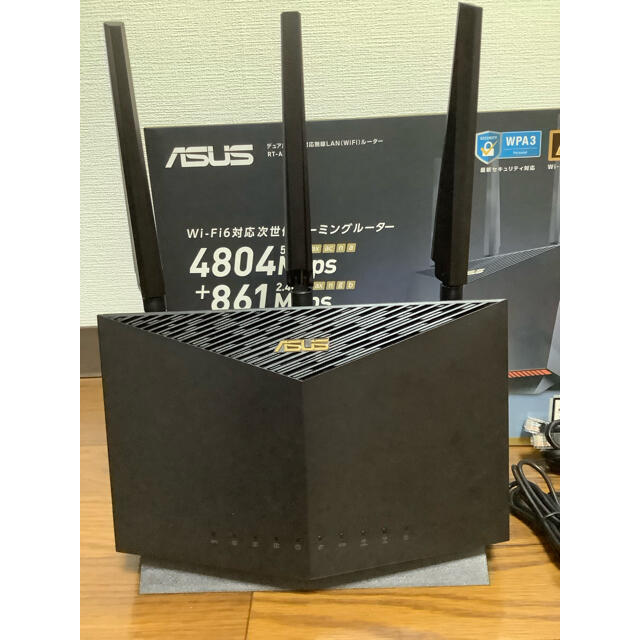 ASUS(エイスース)のWIFIルーター　RT-AX86U スマホ/家電/カメラのPC/タブレット(PC周辺機器)の商品写真