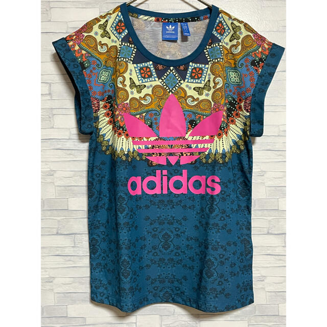 adidas - adidas アディダス オリジナルス ファーム 蝶柄 adidas - adidas アディダス オリジナルス ファーム 蝶柄