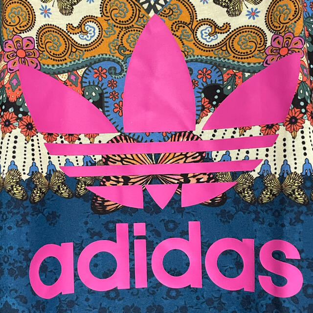 adidas - adidas アディダス オリジナルス ファーム 蝶柄 adidas - adidas アディダス オリジナルス ファーム 蝶柄