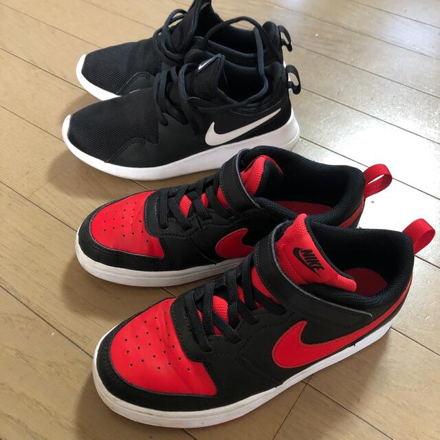 NIKE(ナイキ)のNIKEスニーカー20.5と21センチ キッズ/ベビー/マタニティのキッズ靴/シューズ(15cm~)(スニーカー)の商品写真