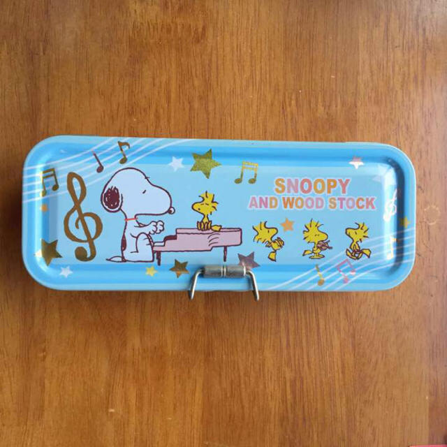 Snoopy スヌーピー 缶ペンケースの通販 By Ff S Shop スヌーピーならラクマ
