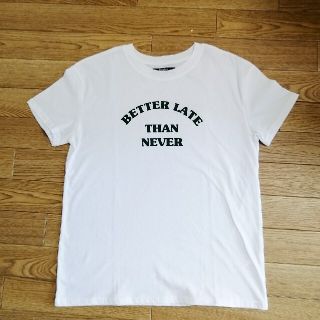 ベルシュカ(Bershka)のベルシュカ　新品未使用(Tシャツ(半袖/袖なし))