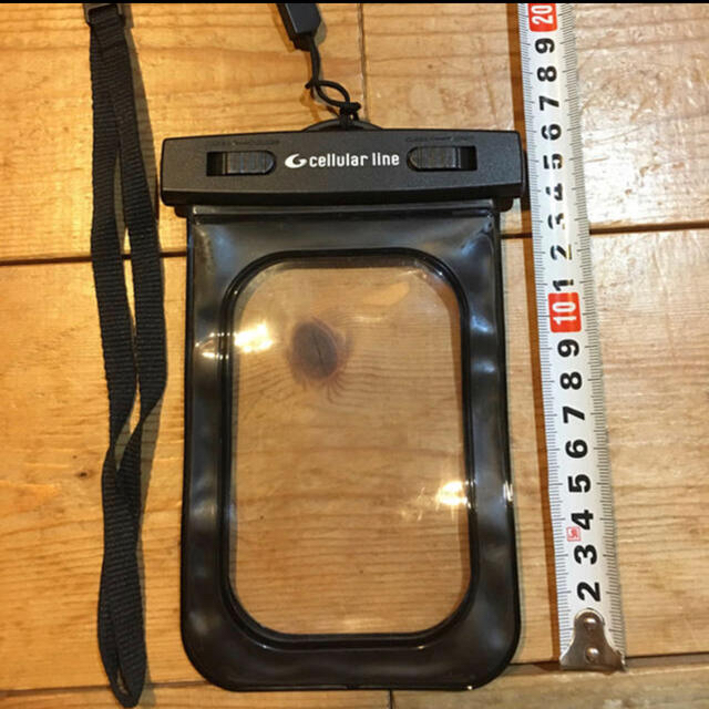 マフォ防水ケース 中古 13cm x 9.5cm スマホ/家電/カメラのスマホアクセサリー(その他)の商品写真