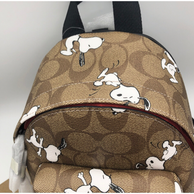 COACH(コーチ)の【COACH X PEANUTS☆新作】完売品！新品！スヌーピー！バックパック！ レディースのバッグ(リュック/バックパック)の商品写真