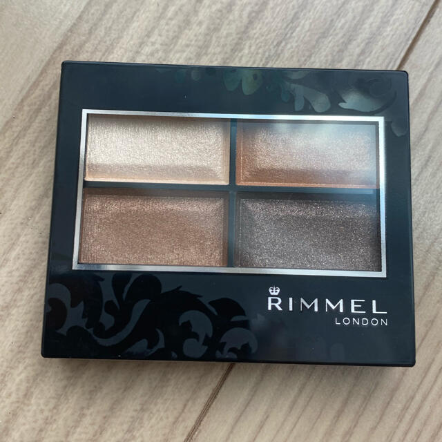 RIMMEL(リンメル)のリンメル－ロイヤルヴィンテージアイズ 12番 コスメ/美容のベースメイク/化粧品(アイシャドウ)の商品写真