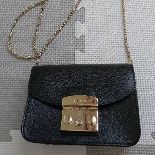 フルラ(Furla)のFURLA メトロポリス 黒 1回使用(ショルダーバッグ)