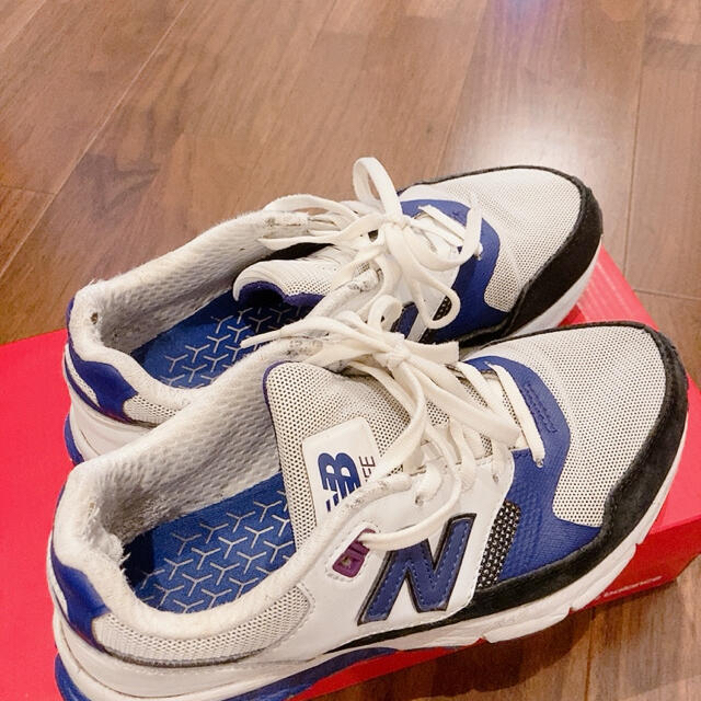 New Balance(ニューバランス)のNEW BALANCE M530BW 24cm レディースの靴/シューズ(スニーカー)の商品写真