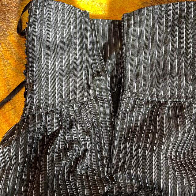 BODYLINE(ボディライン)のボディライン 編み上げハイウエストのスカート レディースのスカート(ミニスカート)の商品写真