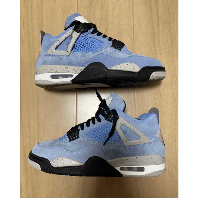 NIKE AIR JORDAN 4 UNIVERSITY BLUE