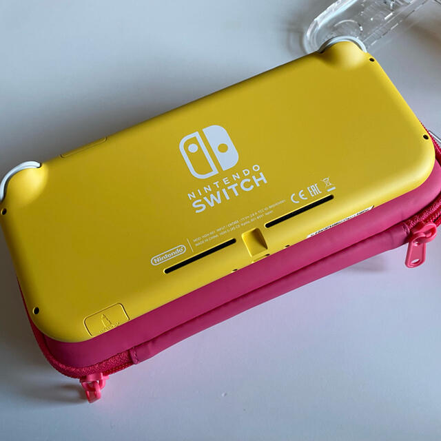 Nintendo Switch - Nintendo Switch light カセット2本付きの通販 by ...