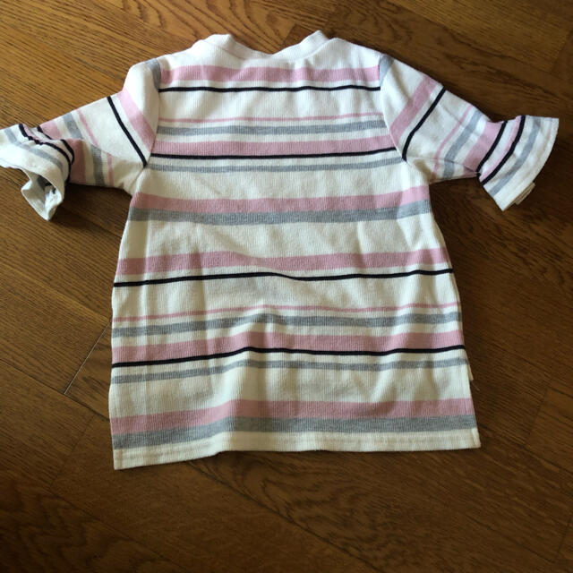 GU(ジーユー)の女児トップス・120 キッズ/ベビー/マタニティのキッズ服女の子用(90cm~)(Tシャツ/カットソー)の商品写真