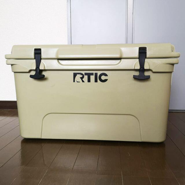 アウトレット品 RTIC アールティック 45QT TAN クーラーボックス スポーツ/アウトドアのアウトドア(その他)の商品写真