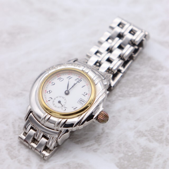 Saint Laurent(サンローラン)の正規品【新品電池】YvesSaintLaurent/B02 動作良好 美品 レディースのファッション小物(腕時計)の商品写真