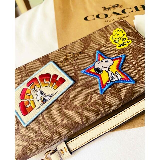 COACH X PEANUTSコーチスヌーピーコラボ♡シグネチャーワッペン長財布