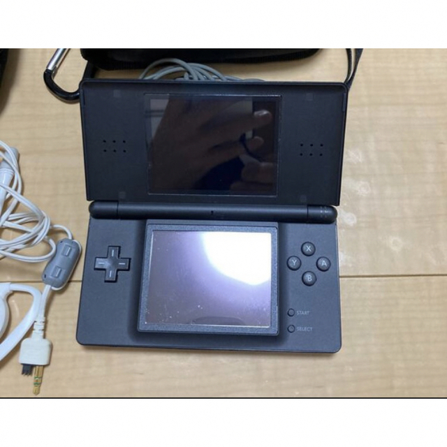 Nintendo DS 本体　イヤホンマイク付き