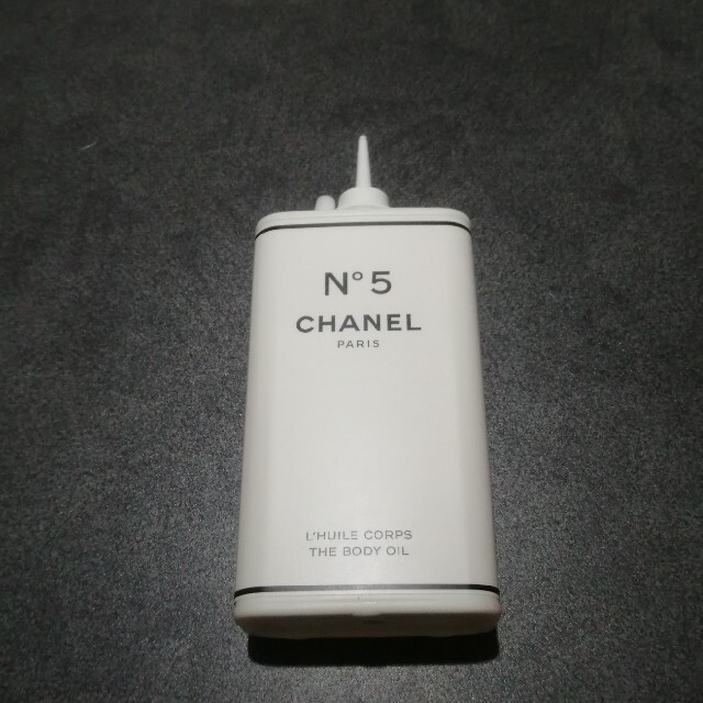 【新品完売品】CHANEL　シャネル ファクトリー5 ボディオイルシャネル限定