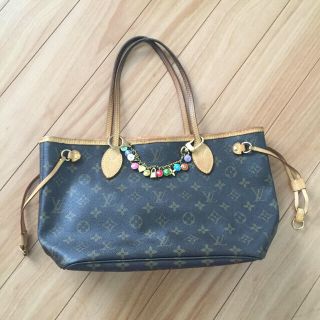 ルイヴィトン(LOUIS VUITTON)のルイヴィトン ネバーフル PM LOUIS VUITTON トート チャーム付き(トートバッグ)