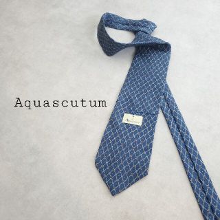アクアスキュータム(AQUA SCUTUM)の未使用　Aquascutum シルク100% アクアスキュータム　総柄ネクタイ(ネクタイ)