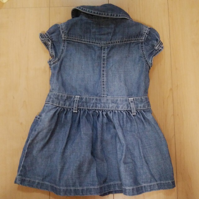 babyGAP(ベビーギャップ)のベイビーギャップ　80㎝　女の子用 キッズ/ベビー/マタニティのベビー服(~85cm)(ワンピース)の商品写真