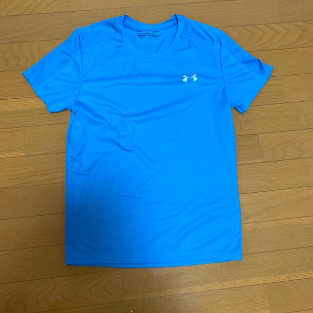 UNDER ARMOUR(アンダーアーマー)のアンダーアーマー　Tシャツ　L スポーツ/アウトドアのトレーニング/エクササイズ(トレーニング用品)の商品写真