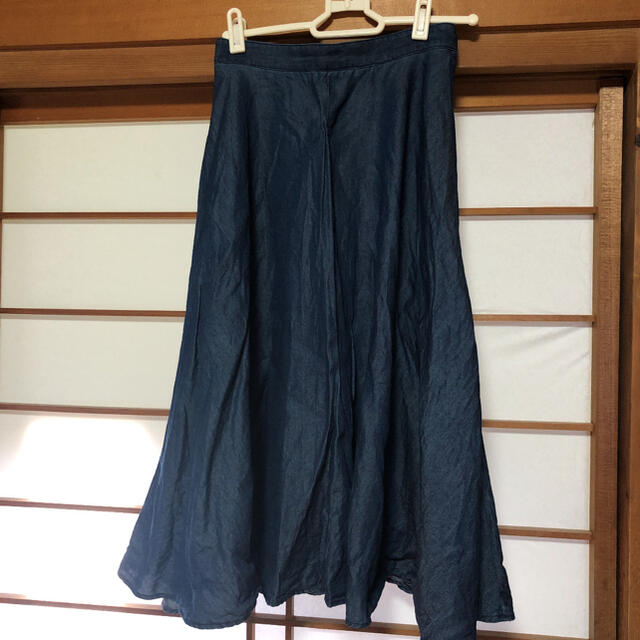 moussy(マウジー)のマウジー　デニム風　フレアスカート レディースのスカート(ひざ丈スカート)の商品写真