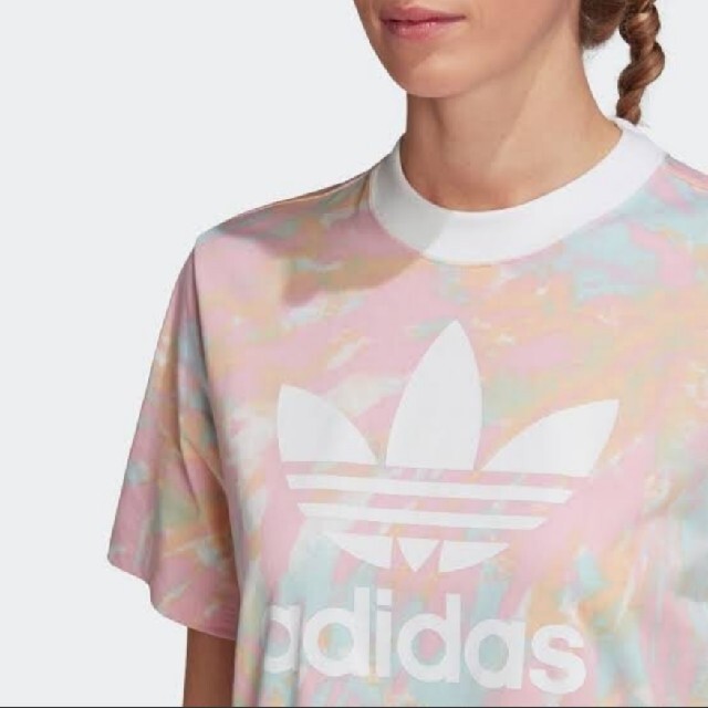 adidas(アディダス)の1点のみ【Mサイズ】アディダスオリジナルス　Tシャツワンピース レディースのワンピース(ミニワンピース)の商品写真