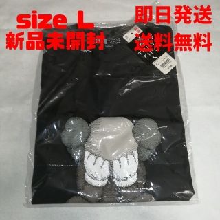 ユニクロ(UNIQLO)のkaws tokyo first uniqlo tシャツ(Tシャツ/カットソー(半袖/袖なし))