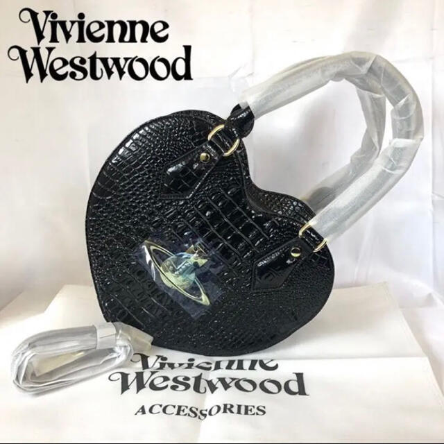 Vivienne Westwood(ヴィヴィアンウエストウッド)のヴィヴィアンウエストウッド ハート型ショルダーバッグ レディースのバッグ(ショルダーバッグ)の商品写真