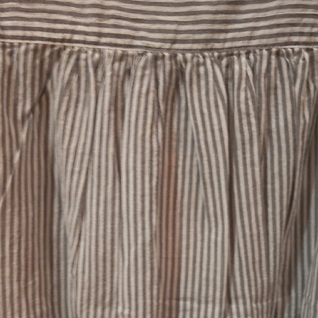 MUJI (無印良品)(ムジルシリョウヒン)のフレンチスリーブブラウスM-L レディースのトップス(シャツ/ブラウス(半袖/袖なし))の商品写真