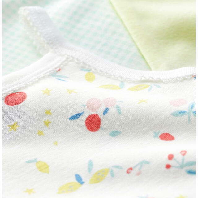 PETIT BATEAU(プチバトー)のプチバトー　新品キャミソール　ボディ3枚組　ロンパース　24m/86cm キッズ/ベビー/マタニティのベビー服(~85cm)(ロンパース)の商品写真