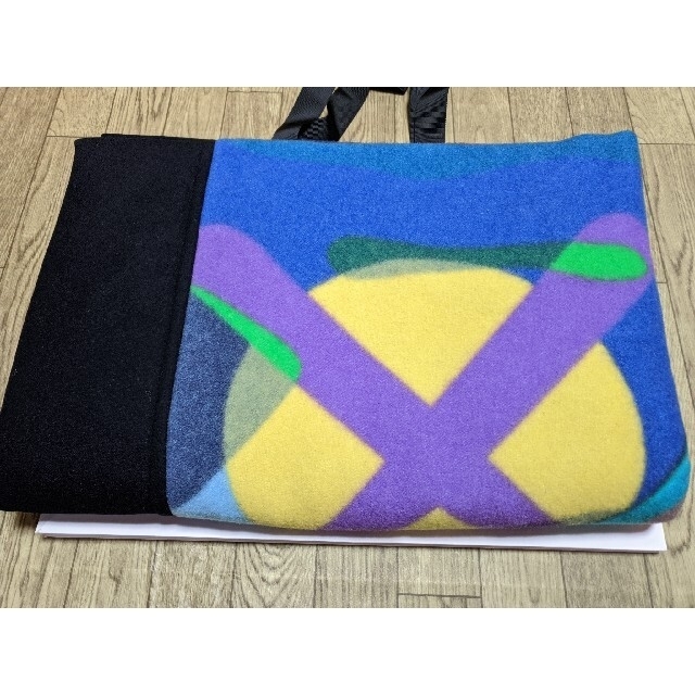 sacai(サカイ)のsacai x KAWS / Blanket MULTI メンズのメンズ その他(その他)の商品写真