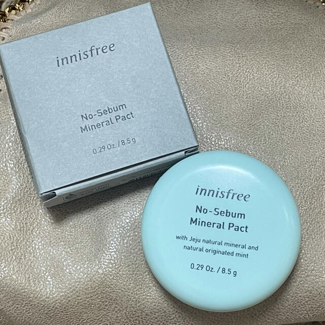 Innisfree(イニスフリー)のイニスフリー　ノーセバムミネラルパクト コスメ/美容のベースメイク/化粧品(フェイスパウダー)の商品写真