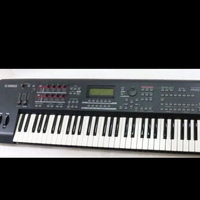 ヤマハ(ヤマハ)のYAMAHA MOX6 楽器の鍵盤楽器(キーボード/シンセサイザー)の商品写真