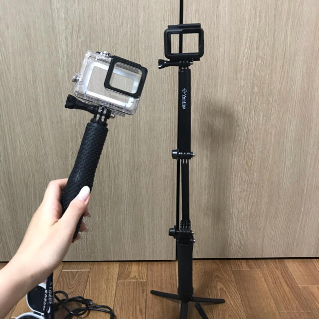 GoPro(ゴープロ)のGopro hero7 blackフルセット（保証あり） スマホ/家電/カメラのカメラ(コンパクトデジタルカメラ)の商品写真