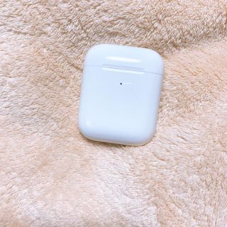 アップル(Apple)の（値下げしました）AirPods 充電ケース(ヘッドフォン/イヤフォン)