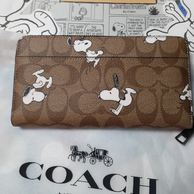 ☆COACH×スヌーピーコラボ正規品　シグネチャーアコーディオンウォレット新品☆