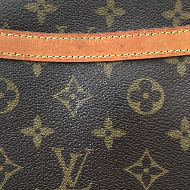 LOUIS VUITTON(ルイヴィトン)のヴィトン ブロワ 美品 レディースのバッグ(ショルダーバッグ)の商品写真