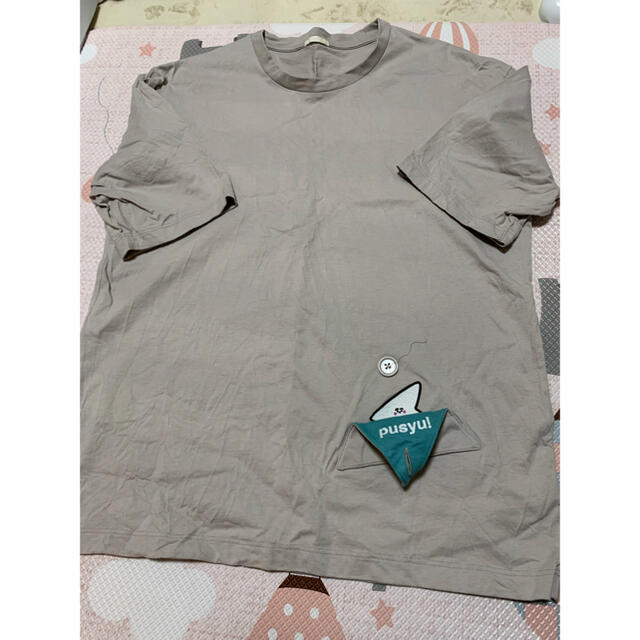 GU(ジーユー)のシナぷしゅコラボTシャツ レディースのトップス(Tシャツ(半袖/袖なし))の商品写真