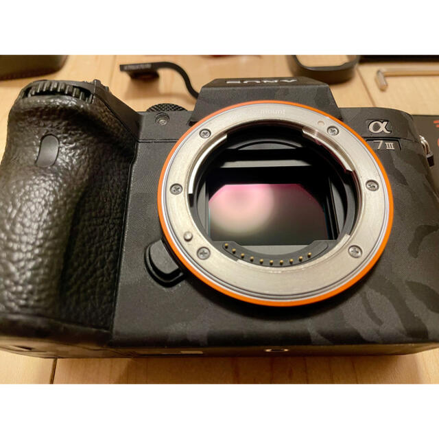 SONY カメラ本体 保証2年以上残っておりますの通販 by タン|ソニーならラクマ - Sony a7Ⅲ 大人気