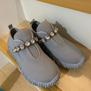 ミュウミュウ(miumiu)のmiumiu スニーカー スリッポン(スニーカー)