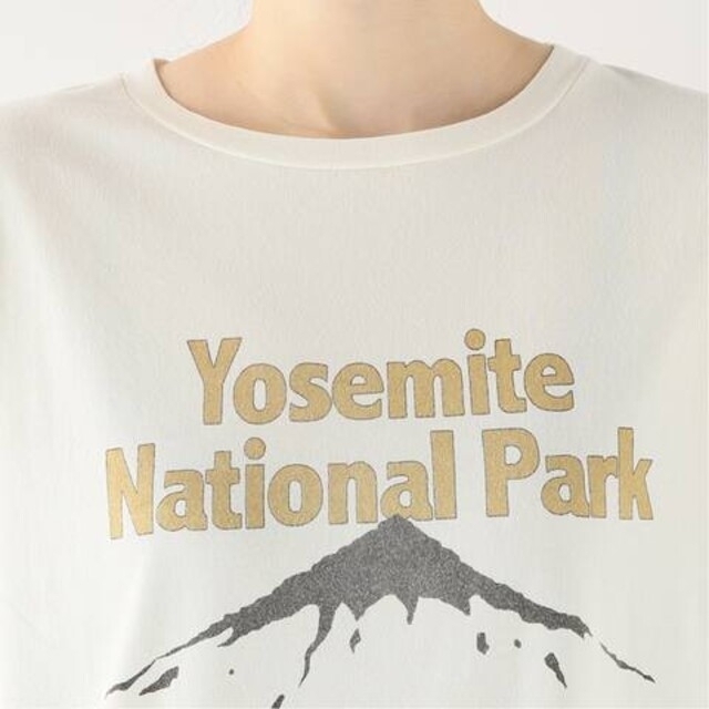 L'Appartement DEUXIEME CLASSE(アパルトモンドゥーズィエムクラス)の☆アパルトモン　yosemiteTシャツ☆ レディースのトップス(Tシャツ(半袖/袖なし))の商品写真