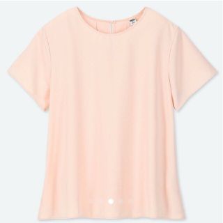 ユニクロ(UNIQLO)のユニクロ ピンク(Tシャツ(半袖/袖なし))