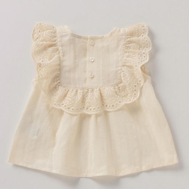 petit main(プティマイン)のpetitmain ヨークレースチュニック キナリ キッズ/ベビー/マタニティのキッズ服女の子用(90cm~)(Tシャツ/カットソー)の商品写真