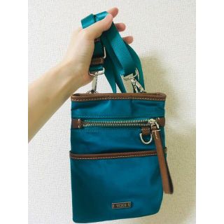 トゥミ(TUMI)のTUMI ミニショルダーバッグ☆美品(ショルダーバッグ)