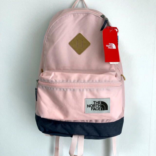 THE NORTH FACE(ザノースフェイス)の最終値下げ ノースフェイス リュックサック バックパック ピンク 25L レディースのバッグ(リュック/バックパック)の商品写真