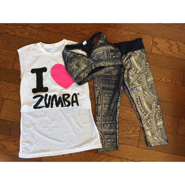 ZUMBA★すぐ着られるセット★カプリレギンス&ブラトップ＆おまけ付