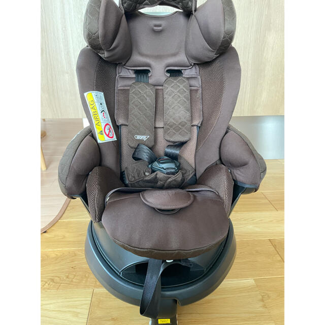 アップリカ　フラディア　グロウ　ISOFIX