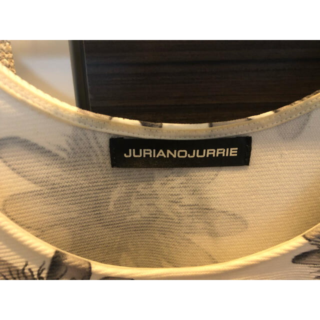 JURIANO JURRIE(ジュリアーノジュリ)のJURIANOJURRIE レディースのトップス(タンクトップ)の商品写真