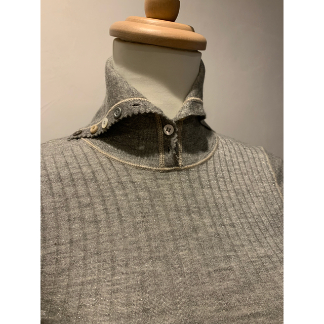 BRUNELLO CUCINELLI(ブルネロクチネリ)のBrunello Cucinelli グリッター　ニットトップス レディースのトップス(ニット/セーター)の商品写真