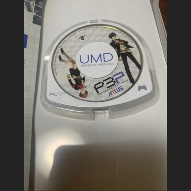 PlayStation Portable(プレイステーションポータブル)のペルソナ2罪、ペルソナ3 PSP エンタメ/ホビーのゲームソフト/ゲーム機本体(携帯用ゲームソフト)の商品写真